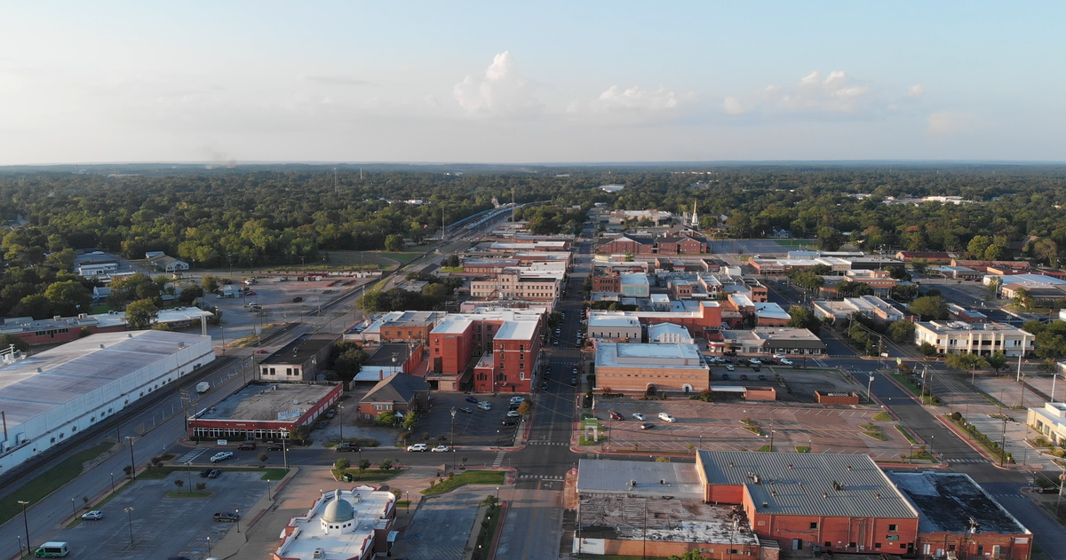 Welcome to Angelina 411